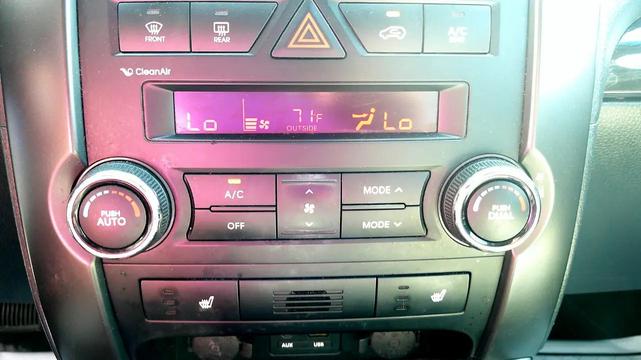 Photo of 2013 Gray Kia Sorento