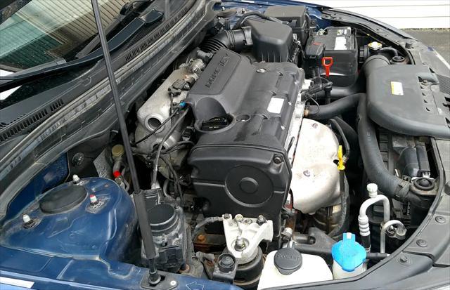 Photo of 2011 Blue Hyundai Elantra Touring