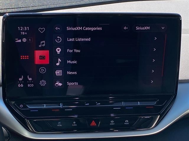 Photo of 2022 White Volkswagen ID.4