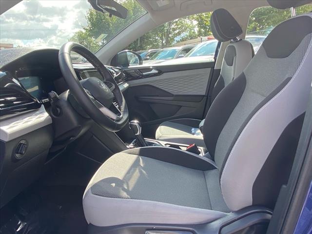 Photo of 2023 Dusk Blue Metallic Volkswagen Taos