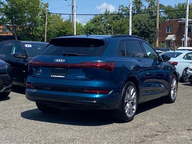 Photo of 2021 Blue Audi e-tron