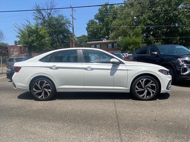 Photo of 2025 Opal White Pearl Volkswagen Jetta