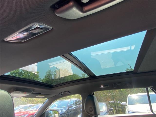 Photo of 2022 Deep Black Volkswagen Atlas Cross Sport