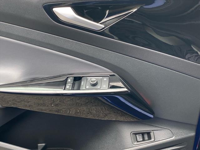Photo of 2021 Blue Metallic Volkswagen ID.4