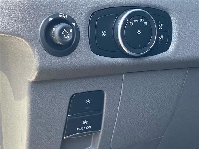 Photo of 2022 Oxford White Ford Transit-350