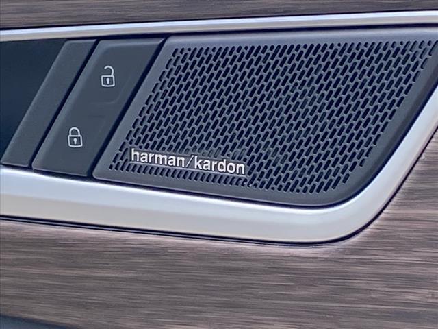Photo of 2025 Pure Gray Volkswagen Atlas