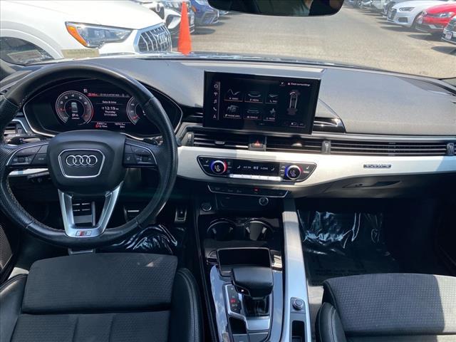 Photo of 2023 Gray Audi A4