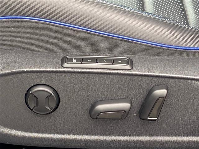 Photo of 2022 Blue Metallic Volkswagen Golf R