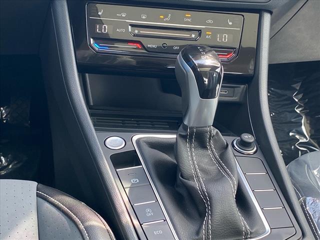 Photo of 2025 Deep Black Pearl Volkswagen Jetta