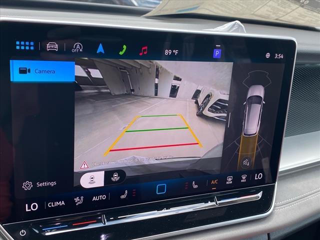 Photo of 2025 Avocado Green W Volkswagen Tiguan