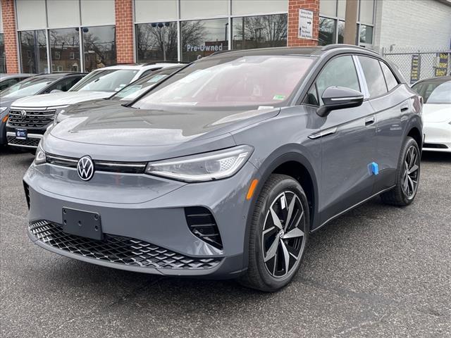 Photo of 2025 Pure Gray Volkswagen ID.4