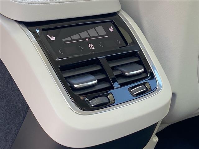Photo of 2023 Grey Volvo XC90