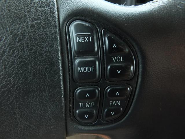 Photo of 2005 Tan Ford Excursion