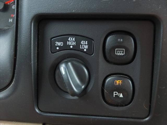 Photo of 2005 Tan Ford Excursion