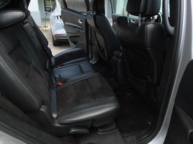 Photo of 2018 Billet Metallic Clearcoat Dodge Durango