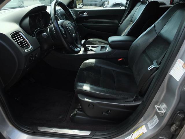 Photo of 2018 Billet Metallic Clearcoat Dodge Durango