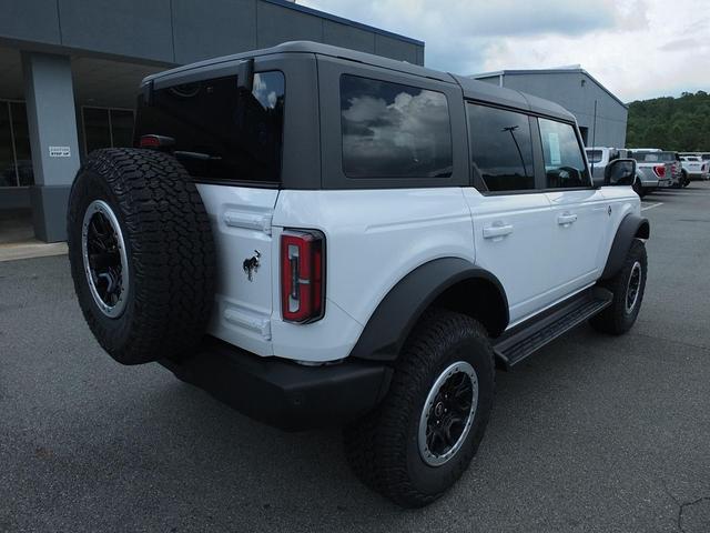 Photo of 2025 Oxford White Ford Bronco