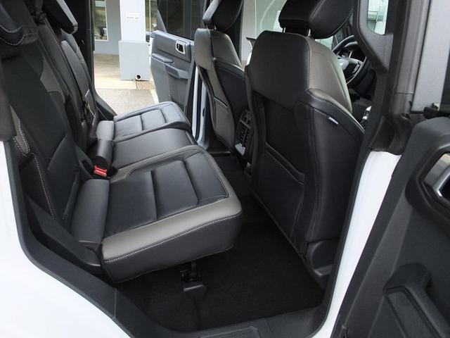 Photo of 2025 Oxford White Ford Bronco