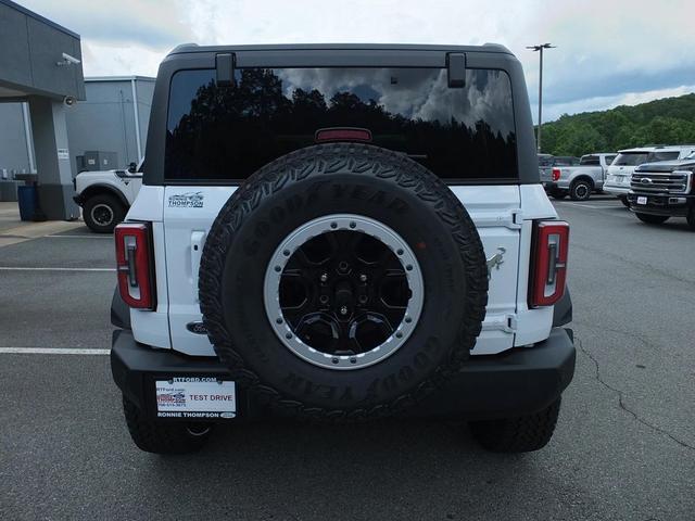 Photo of 2025 Oxford White Ford Bronco