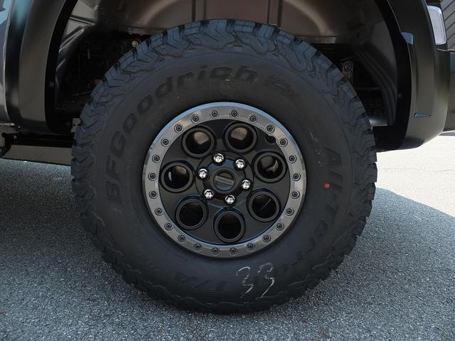 Photo of 2025 Carbonized Gray Metallic Ford F-150