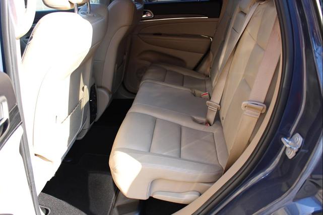 Photo of 2019 Slate Blue Pearlcoat Jeep Grand Cherokee
