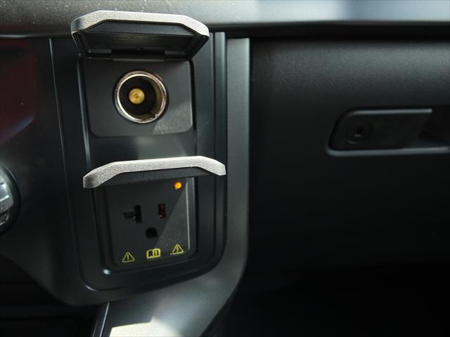 Photo of 2025 Carbonized Gray Metallic Ford F-150