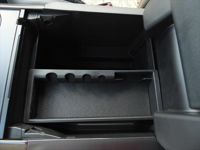 Photo of 2025 Carbonized Gray Metallic Ford F-150