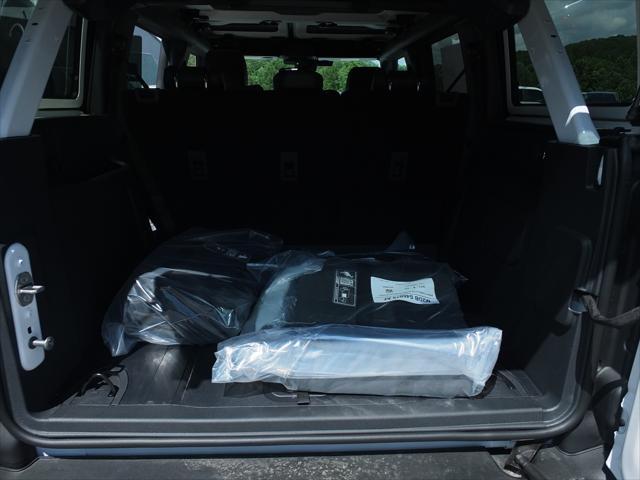Photo of 2025 Oxford White Ford Bronco