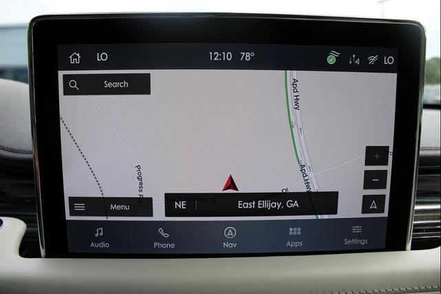 Photo of 2021 Silver Radiance Lincoln Aviator