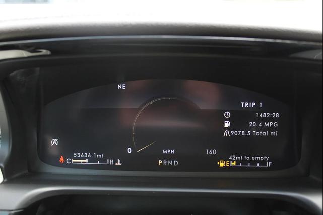 Photo of 2021 Silver Radiance Lincoln Aviator