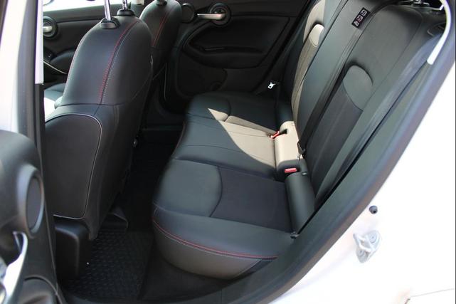 Photo of 2023 Bianco Gelato (White Clearcoat) FIAT 500X