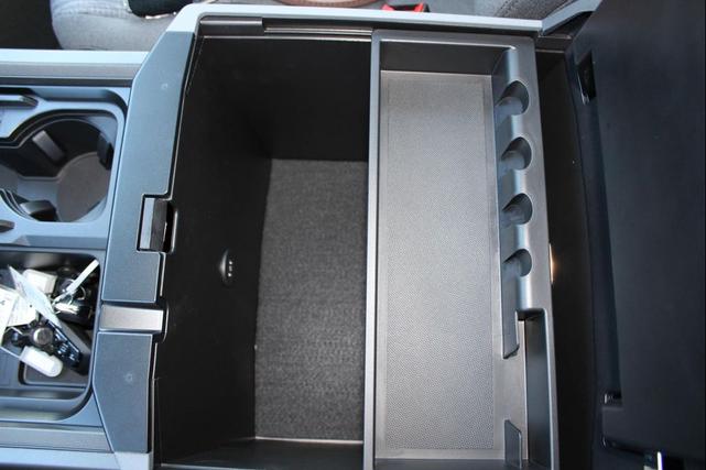 Photo of 2026 Carbonized Gray Metallic Ford F-250