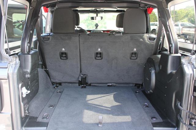 Photo of 2020 Granite Crystal Metallic Clearcoat Jeep Wrangler Unlimited