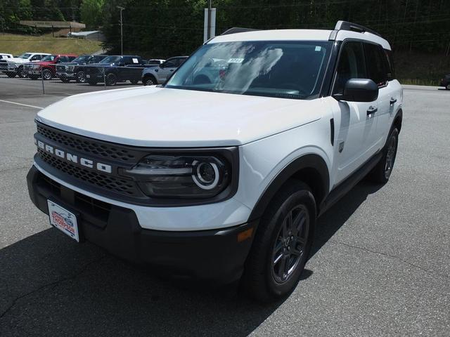 Photo of 2025 Oxford White Ford Bronco Sport