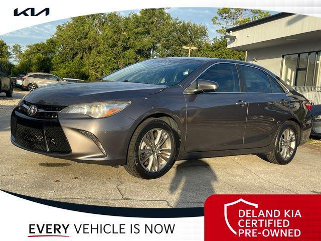Photo of 2017 Predawn Gray Mica Toyota Camry