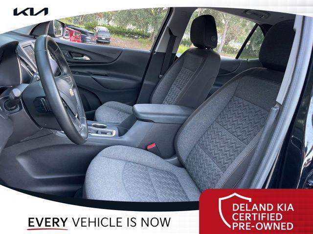 Photo of 2024 Mosaic Black Metallic Chevrolet Equinox
