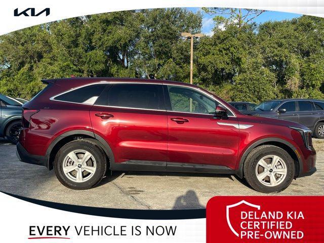 Photo of 2025 Dawning Red Kia Sorento