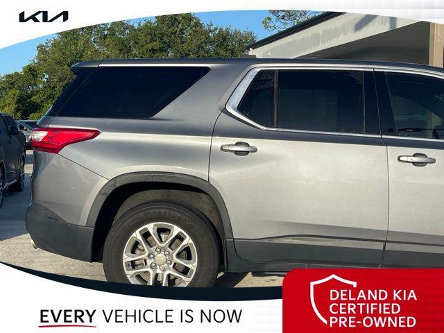 Photo of 2020 Satin Steel Metallic Chevrolet Traverse