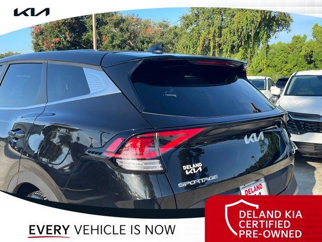 Photo of 2025 Fusion Black Kia Sportage Hybrid