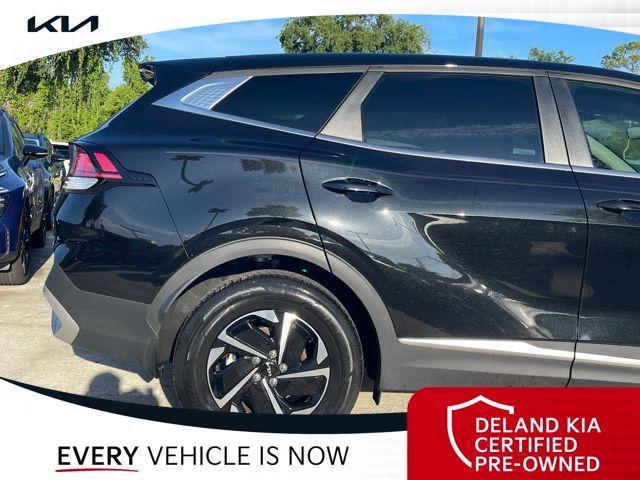Photo of 2025 Fusion Black Kia Sportage Hybrid