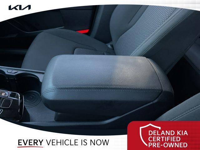 Photo of 2025 Fusion Black Kia Sportage Hybrid