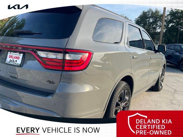 Photo of 2023 Destroyer Gray Clearcoat Dodge Durango