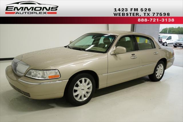 2008 Lincoln Town Car