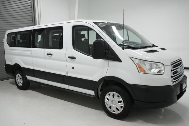 Photo of 2019 Oxford White Ford Transit-350
