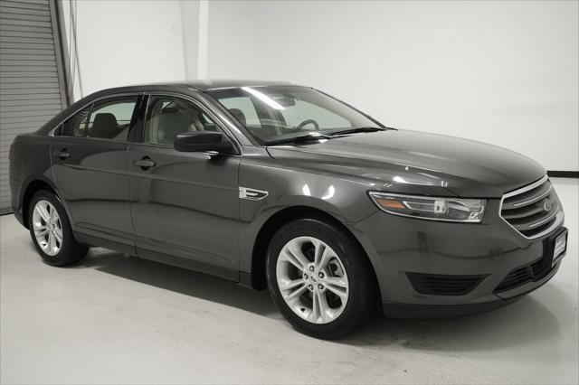 Photo of 2018 Magnetic Metallic Ford Taurus