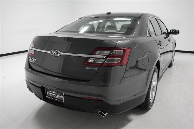 Photo of 2018 Magnetic Metallic Ford Taurus