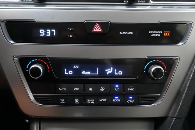 Photo of 2016 Diamond White Pearl Hyundai SONATA Hybrid