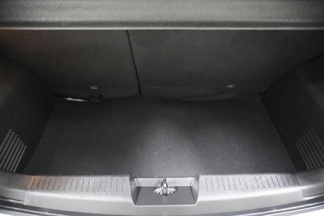 Photo of 2021 Summit White Chevrolet Spark
