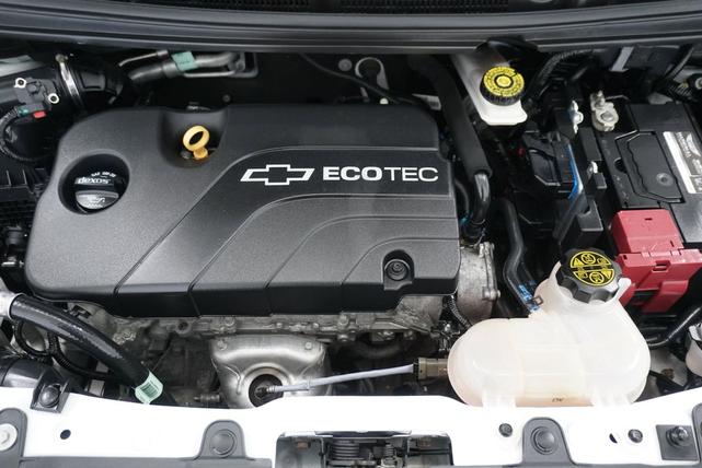 Photo of 2021 Summit White Chevrolet Spark