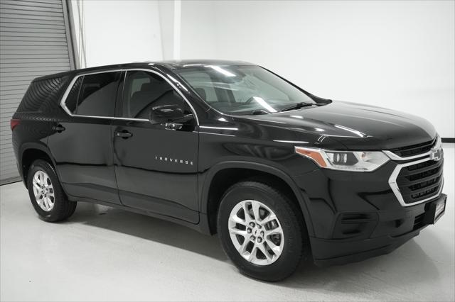 Photo of 2020 Mosaic Black Metallic Chevrolet Traverse